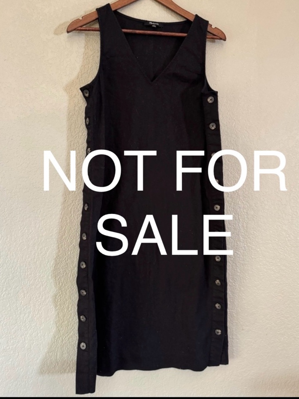 Not for sale Madewell black cotton/linen side button dress